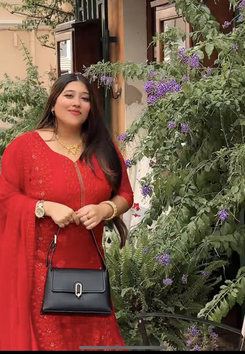 Deshifanst's tweet image. আমার প্রিয় মাগি রিমি🥵। ইশ কি দামড়ি একটা ডবকা শরীর বানাইসে মাগিটা। মাংশে ভরপুর লদলদে ফিগার।ইতালি যাওয়ার পর খানকিটা আরো মাংশালী হয়া গেসে। আমার কুত্তি মাগি চুতমারানিটা🥵❤️🥹