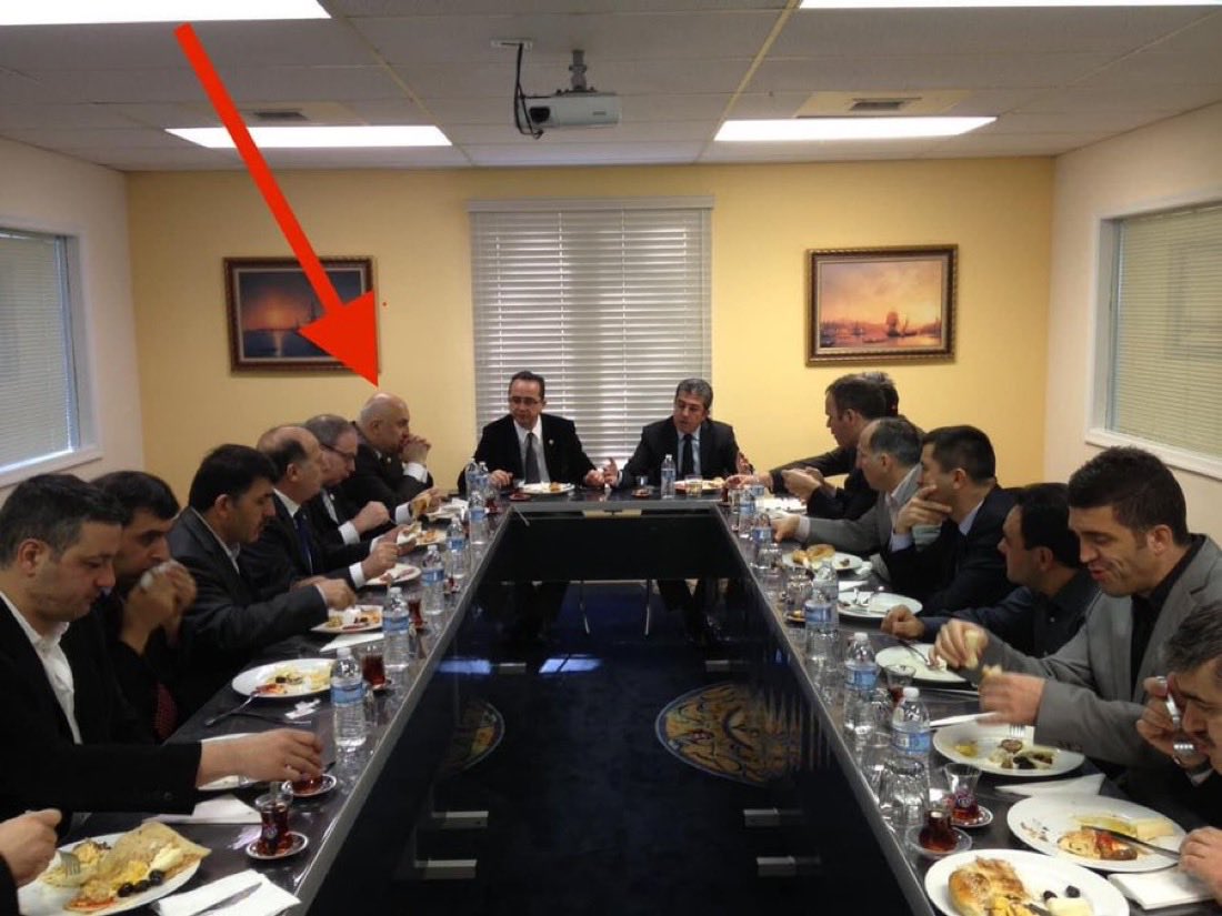 Ysf34A's tweet image. Amerika’da kimlerle görüştün Gökhan Günaydın önecelikle onu açıkla ? 
Sen bırak şimdi eti madeni, Aşağıdaki resimleri açıkla? Siz çocuk mu kandırıyorsunuz ?  
@gunaydingokhan