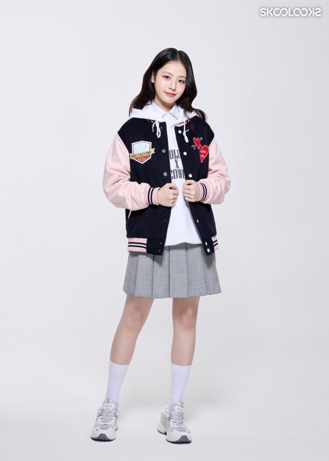 kotorukaaa's tweet image. 📸 | SEOWON for ‘Skool Looks’ first-ever photoshoot revealed!

#UNIS #유니스 #UNI_Story