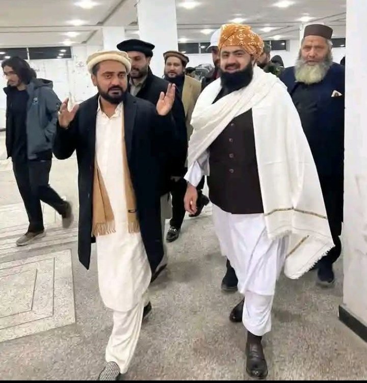 ڈون کو پکڑنا مشکل نہیں، بلکہ ناممکن ہے۔۔۔۔۔ see more