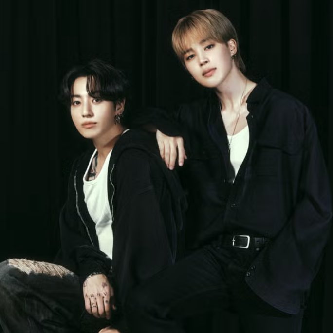 homeisjungkook's tweet image. I AM SCREAMINGGGGGGGGGGGGG