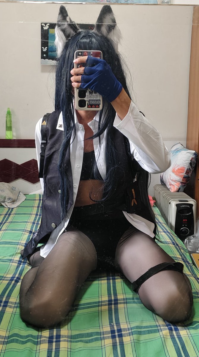 翎 tweet media
