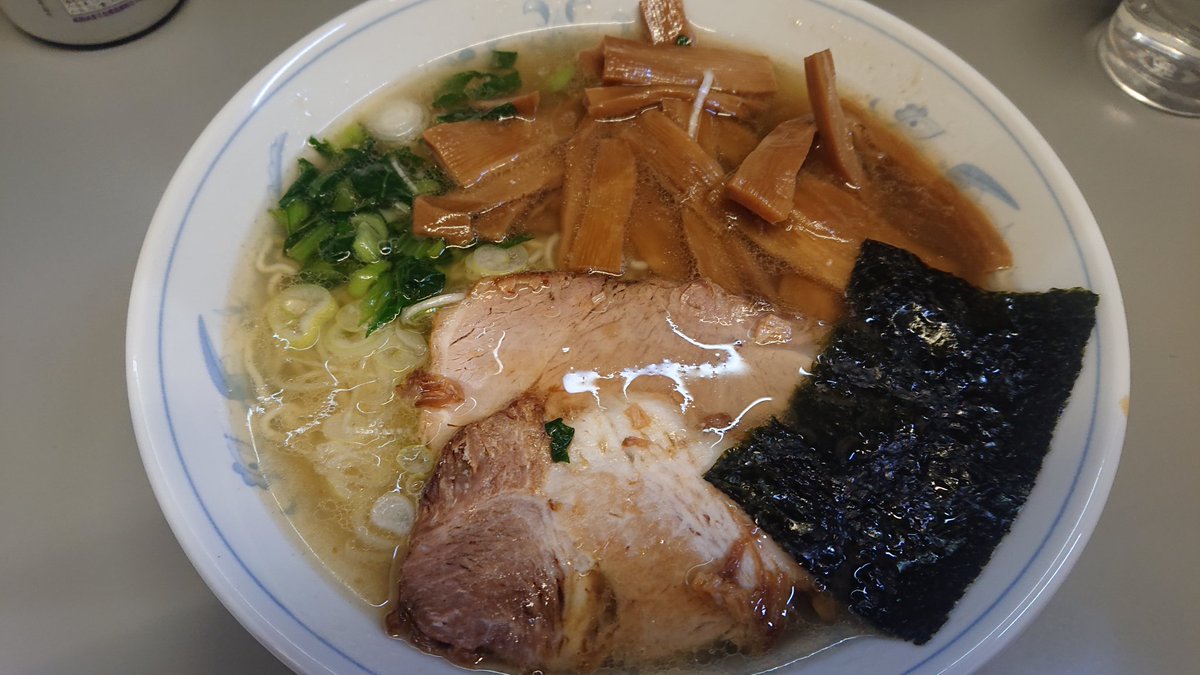 tesute's tweet image. メンマたっぷり塩ラーメン
メンマ多すぎぃ