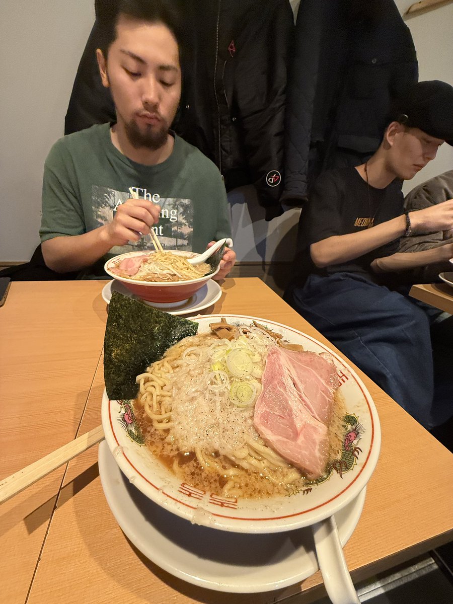恒例の
ご褒美ラーメン🍜

#dipbattles