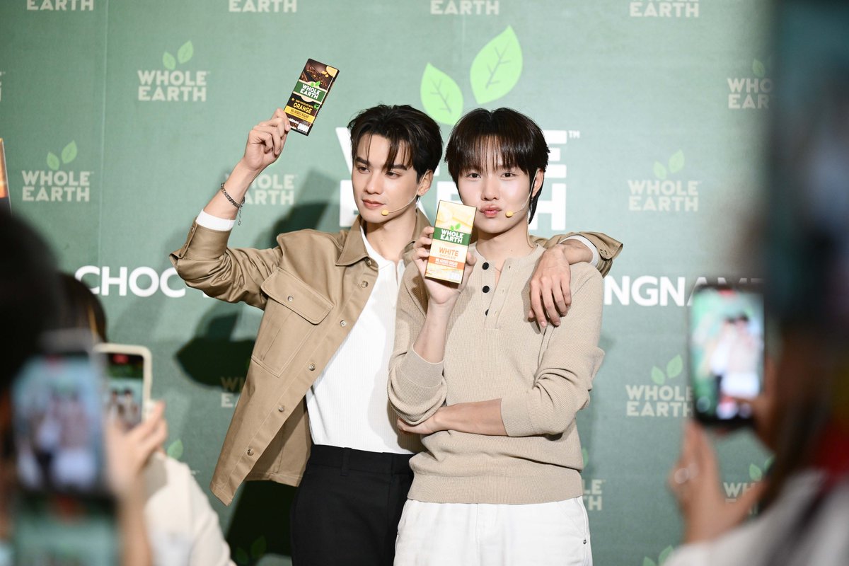 wholeearthTH's tweet photo. #WholeEarthChocolatexKengNamping #KengNamping #KengHarit #Nampingster #WholeEarthxKengNamping  #เก่งน้ำปิง https://t.co/OOG0pqTOmG