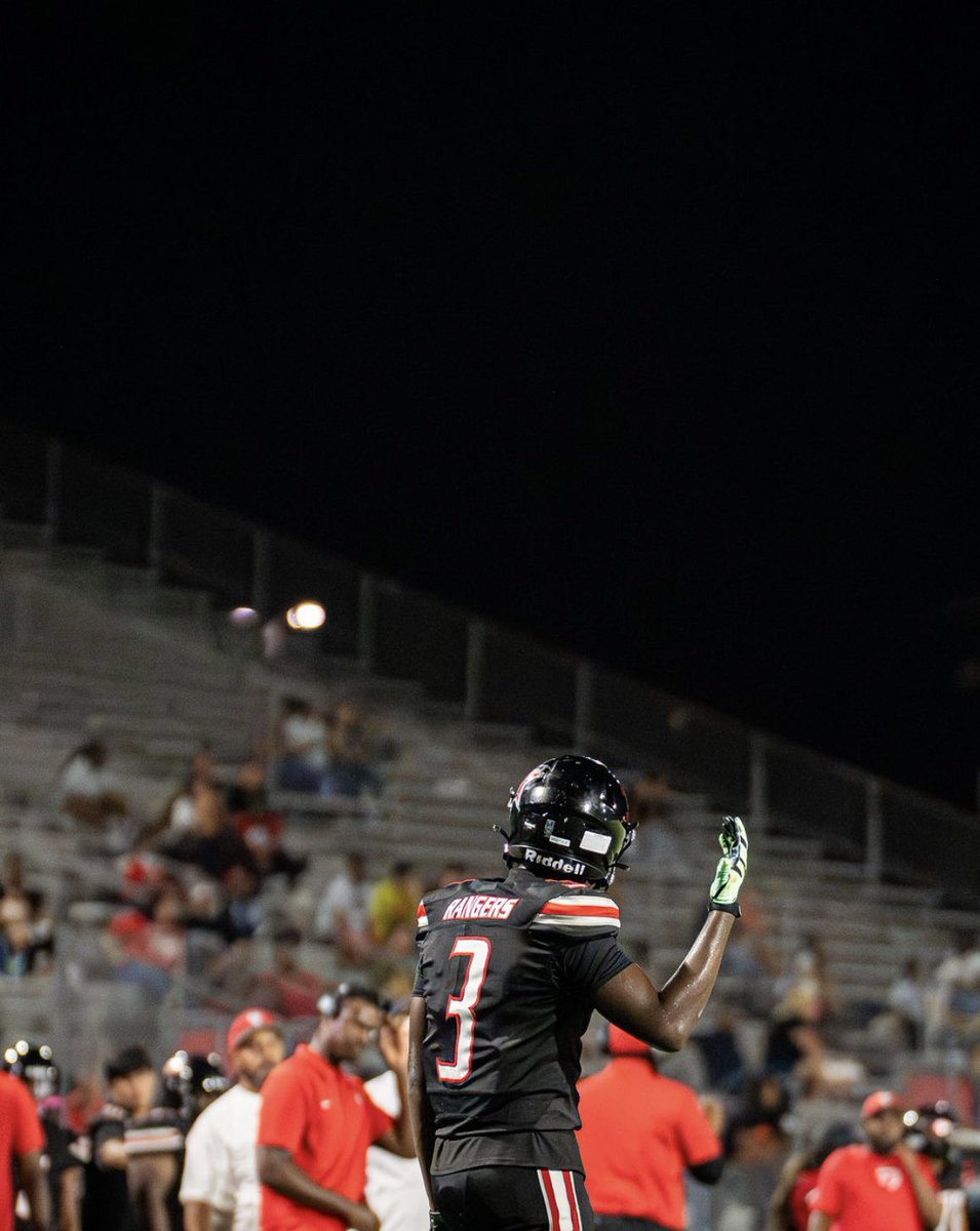 Hey coaches these our my full season highlights Class of 2027 Ath!!
26 Rec✅
343 Yds✅
5 tds✅
142 kr yards ✅
All purpose yards: 551✅
17 total tackles ✅
1 int ✅
8 pass deflections ✅
hudl.com/v/2TDAt7