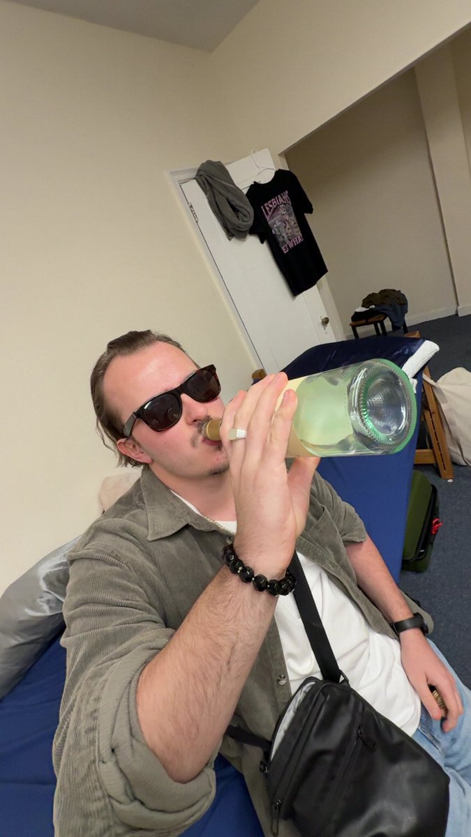 BigBeazr's tweet image. Happy early thanksgiving x.com hug your loved ones and have a great night !