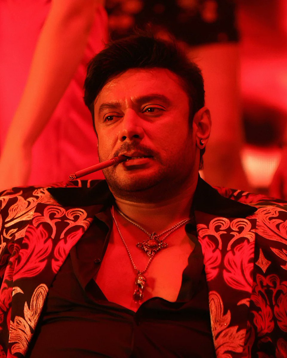 DBossTrends's tweet photo. The Devil Trailer will be out on December 1st week, Announcement Soon 🔥

In Cinemas, this December 11th 😈

#TheDevil #DBoss https://t.co/Dq8wKMJZfy
