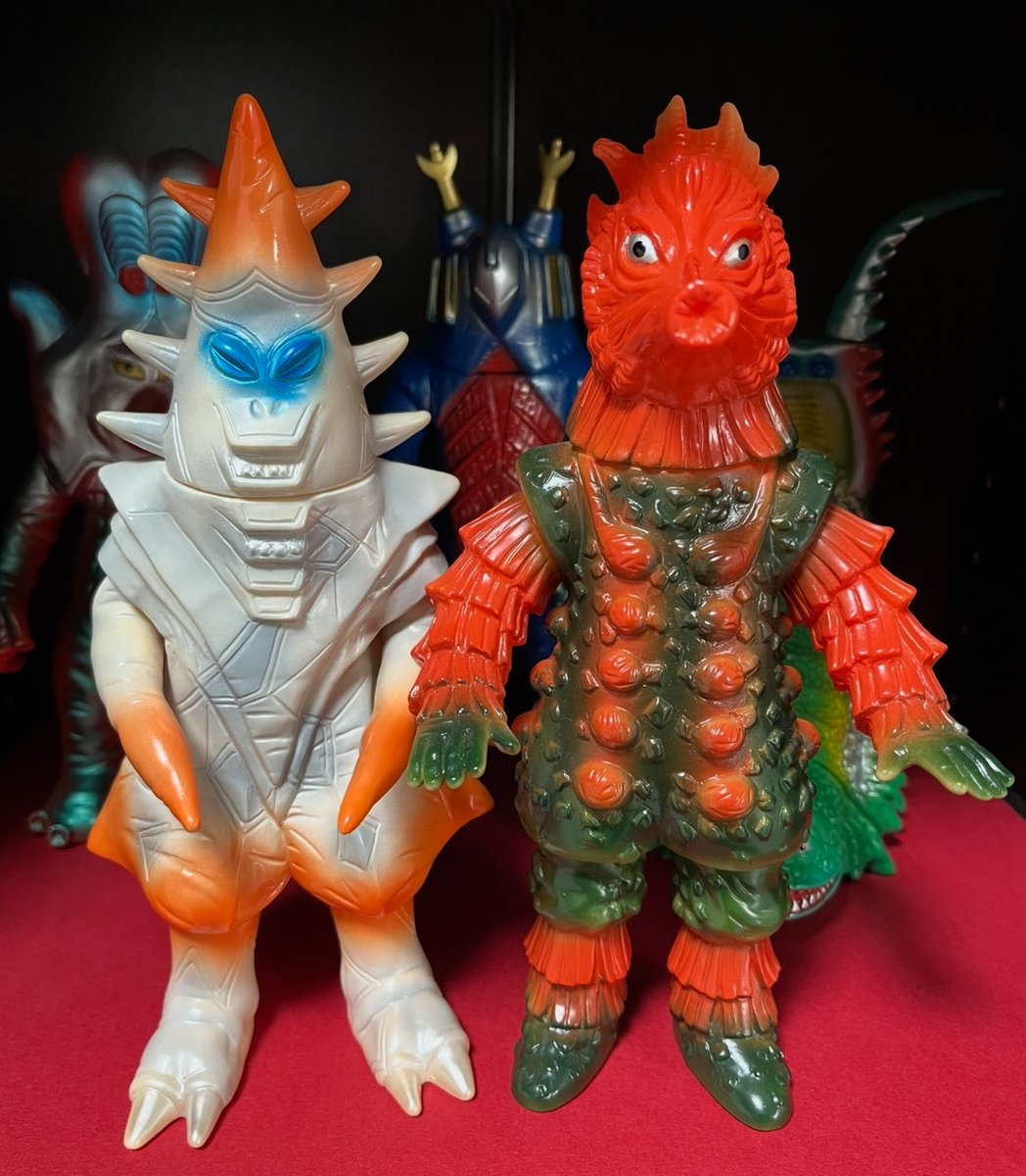 さっき、墓場の画廊で、大きさや塗りが当時風なブルマァクのササヒラー