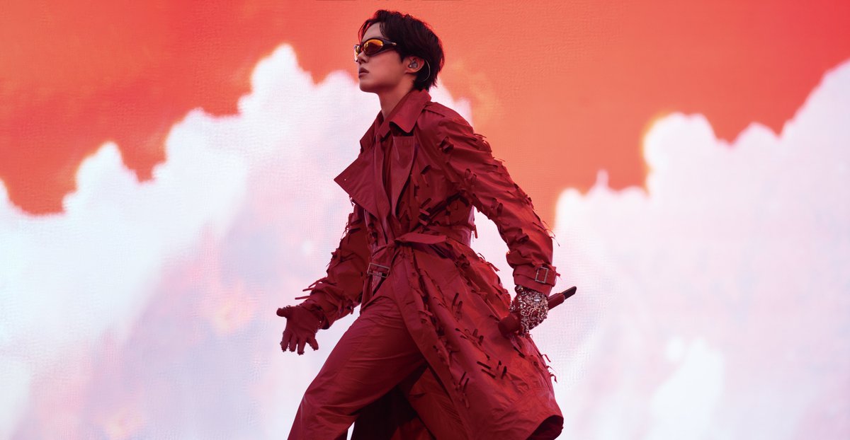 「j-hope Tour ‘HOPE ON THE STAGE’ The Original」「j-hope HOPE MESSAGE CARD SET」予約販売スタート！

BTS Weverse shop
📍go.weverse.io/qt3S/qegvsyw1

UNIVERSAL MUSIC STORE
📍store-annex.universal-music.co.jp/artist/bts/

タワーレコードオンライン
📍tower.jp/article/featur…

#jhope #HOPE_ON_THE_STAGE_TOUR