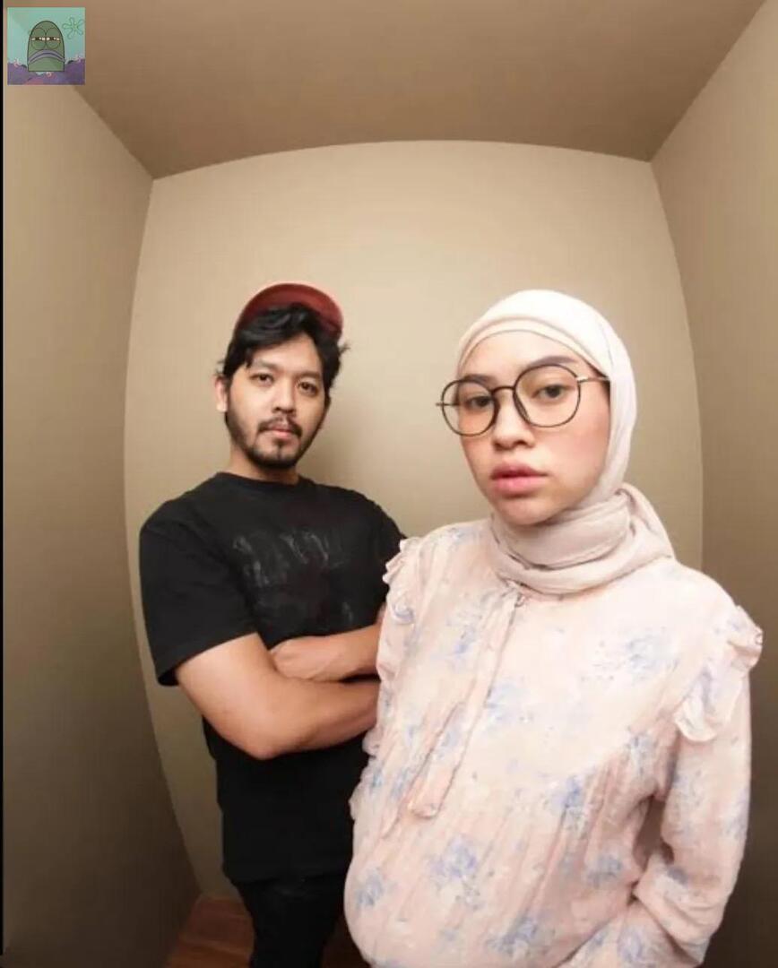 💚 TuMbLeR TuKu-kU GoNe aTaS kE-tIdAk tAnGgUnG JaWaB PeTuGaS Pt kErETa, dAN TuMbLr TuKu kU tIdAk aDa😭😭😭 

Perkara tumblr murah, malah matiin rezeki orang🤡