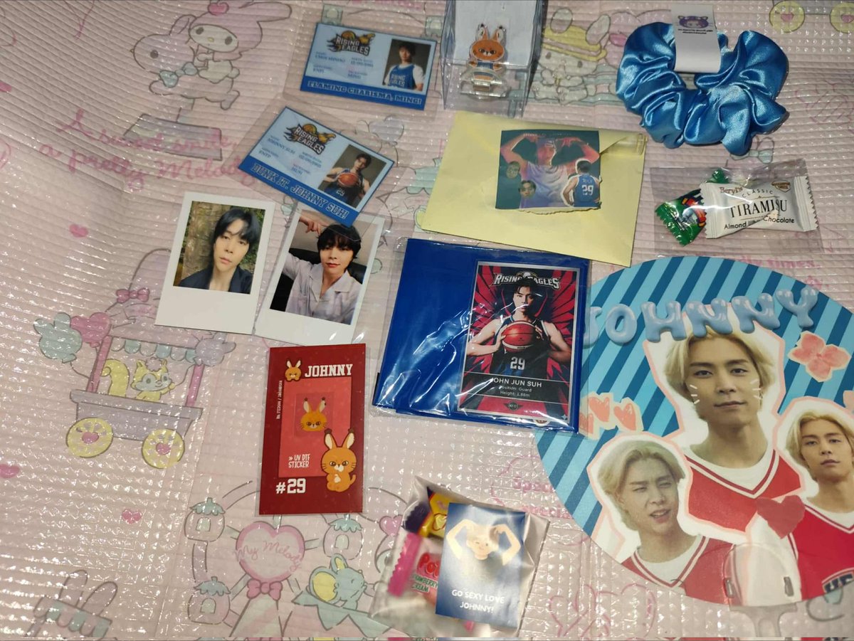 Drumbun_131425's tweet image. #dunkitjohnnysuh October dump

Super late upload but thank you Johfams  sa freebies 💙