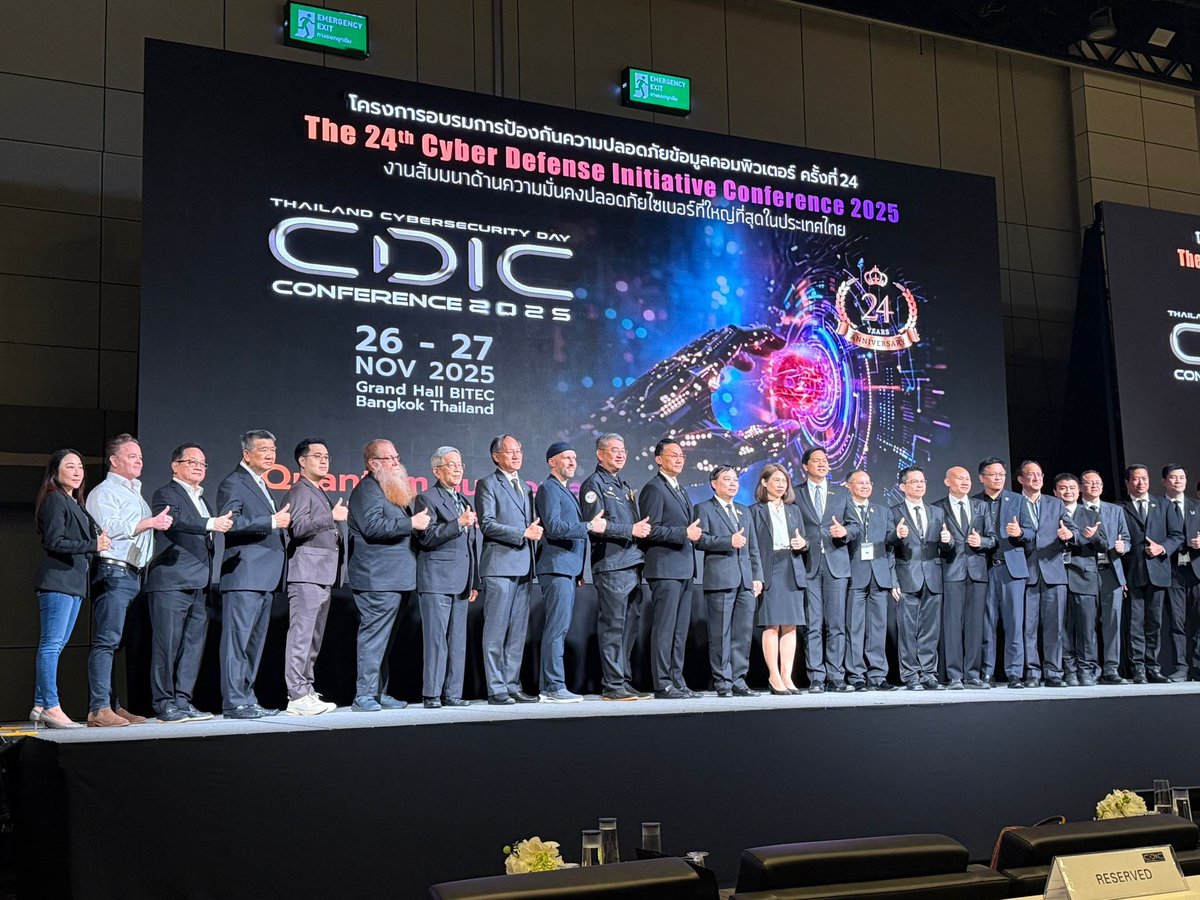 ISC2_Japan's tweet image. 昨日からバンコクで #CDIC2025 開催 🎉
ISC2 もP12ブースで来場者の皆さまをお迎えしております🤝

世界的に認知された 認定資格、試験対策リソース、ISC2メンバーシップ についてなど、どんなご質問にもお答えしています😎

#CISSP #CCSP #cybersecurity