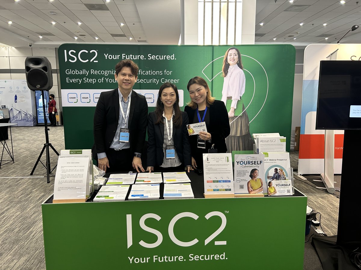 ISC2_Japan's tweet image. 昨日からバンコクで #CDIC2025 開催 🎉
ISC2 もP12ブースで来場者の皆さまをお迎えしております🤝

世界的に認知された 認定資格、試験対策リソース、ISC2メンバーシップ についてなど、どんなご質問にもお答えしています😎

#CISSP #CCSP #cybersecurity