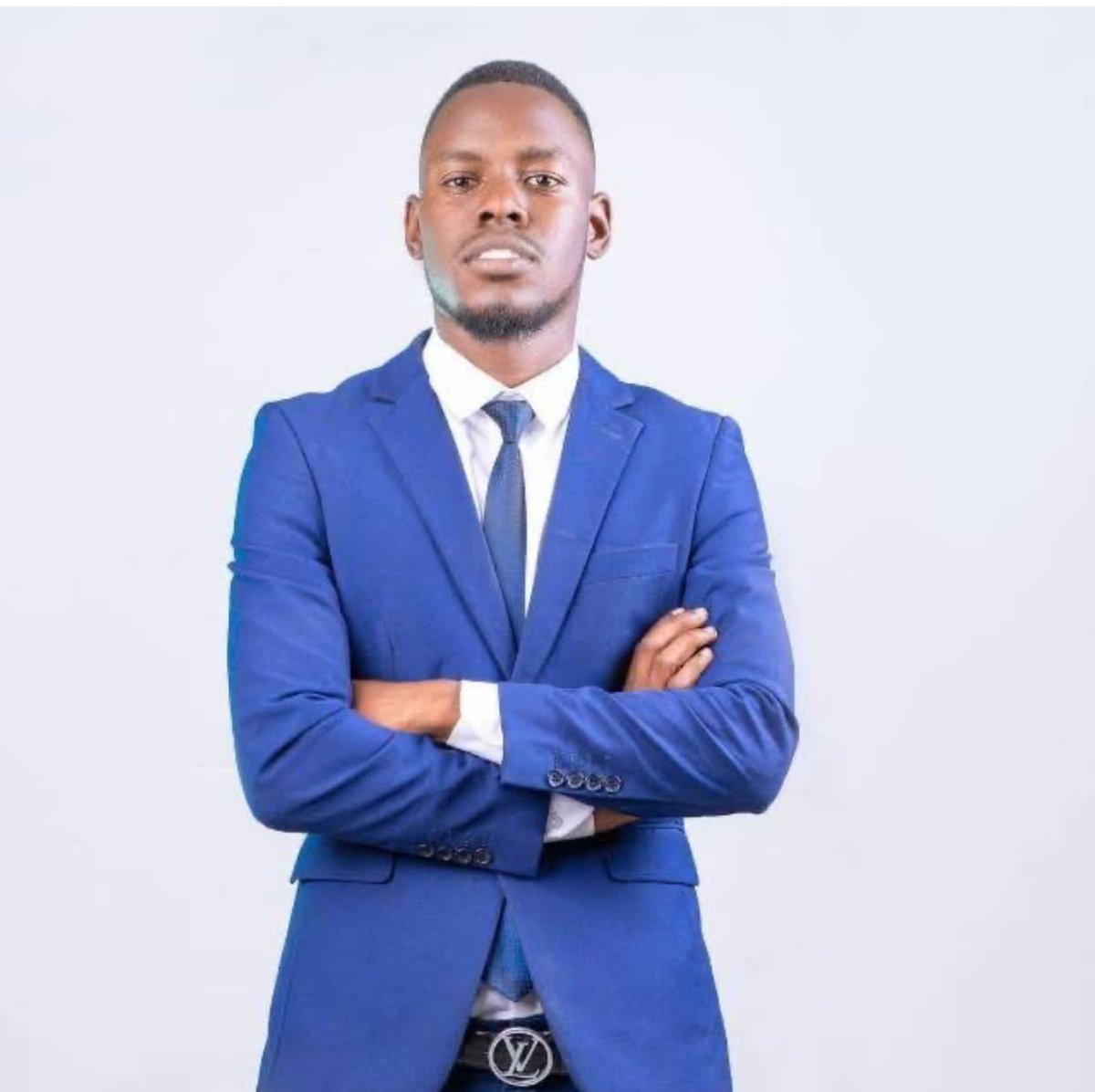 ⚖️CUSTODIANS OF STUDENTS' RIGHTS

Introducing the aspirants and nominees for Legal Secretary:

🔹️Darlington Matola ,Great Zimbabwe University, [Frame 1]
🔹️Peace Hardy, University of Zimbabwe  [Frame 2]
🔹️Wisdom Vhomo, Great Zimbabwe University Frame 3]
 #ZinasuLives