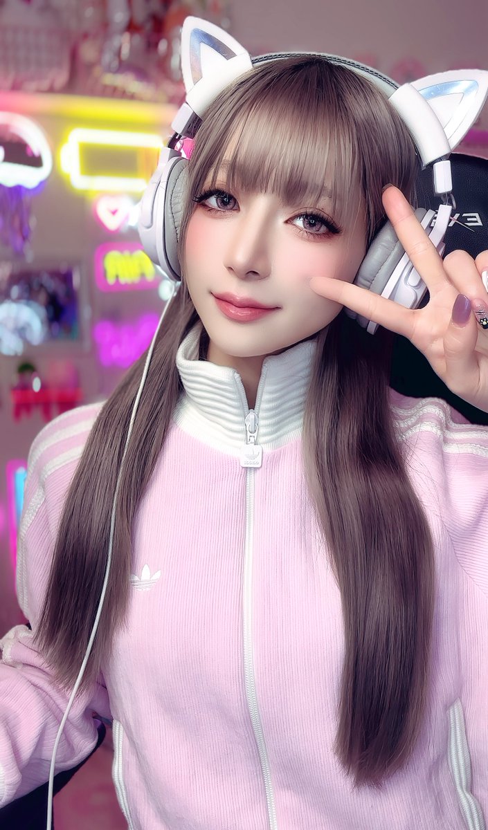 Post by DOLLY(どりーちゃん) on X: 🩷🤍🩷