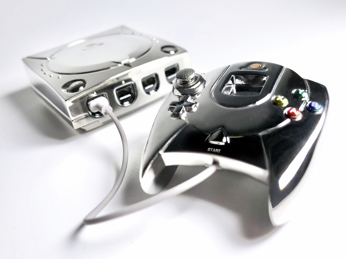 セガさん、サターンの日やドリームキャストの日はポストしてたのに