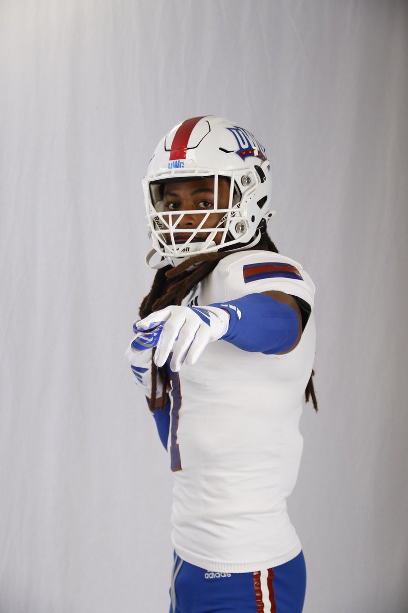 duane1k_'s tweet image. @_Coach_Weave HAD AN AMAZING TIME On MY OFFICIAL VISIT APPRECIATE EVERYTHING #GoWolves🐺