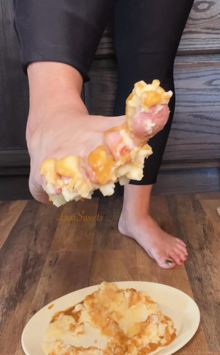 Who remembers seeing my Thanksgiving sides video from last year? Looking forward to making another. 🤤