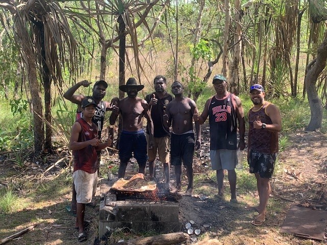 reddustoz's tweet image. Red Dust's Strong Young Men's Camp on Tiwi Islands. Tiwi lads &amp;amp; Nauiyu crew coming together to exchange older and newer cultural practices while building safe and secure relationships through teamwork, yarning and skill sharing.