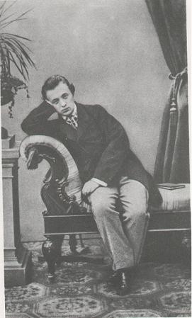 NathanFrancis__'s tweet image. &quot;I see you, my dear, in dreams every night
In crowds of wonderful beings,
You smile at me, and to your heavenly sight,
I sob on my knees at my feelings.&quot;

✒  #AlekseyApukhtin, Russian poet and friend of #Tchaikovsky, was #BOTD 27 November 1840. #Poetry
#Literature