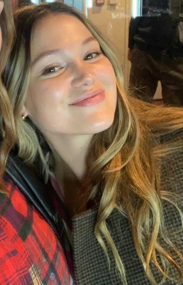 basicolivian's tweet image. Sophia ❤️🎄