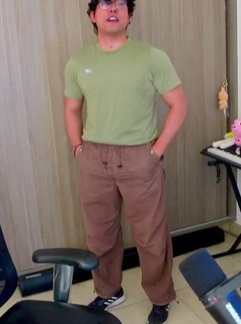 AlexisGamer328's tweet image. Dou buen cosplay de Pepito bro