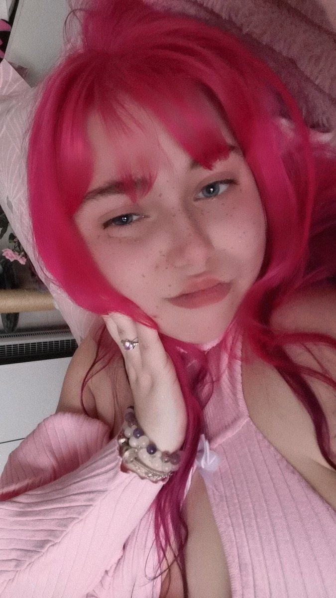 cyanea ⪩ ⪨ tweet media