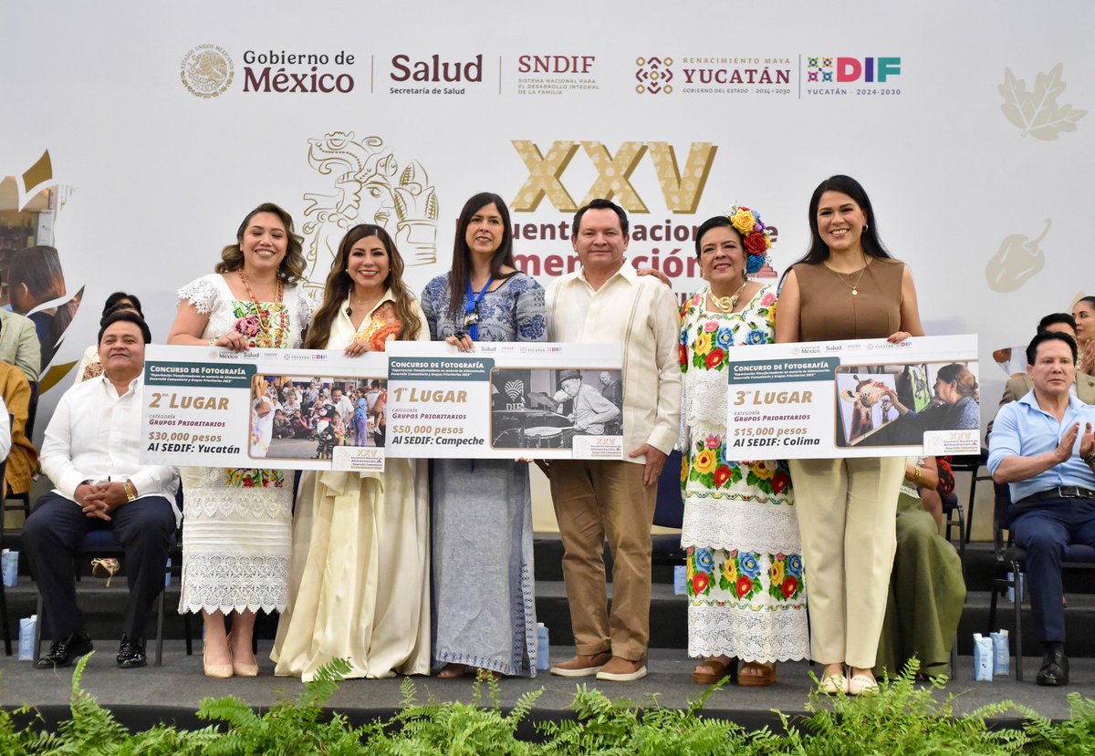 En la categoría de Desarrollo Comunitario, felicitamos a 🥇<a href="/dif_sinaloa/">DIF Sinaloa</a>, 🥈<a href="/DIF_EstatalChih/">DIF Estatal Chihuahua</a> y 🥉<a href="/DIF_Oaxaca/">DIF Oaxaca</a>; y en la categoría de Grupos Prioritarios, 🥇<a href="/difcampeche/">DIF Estatal Campeche</a>, 🥈 <a href="/DIF_Yucatan/">DIF Yucatán</a> y 🥉<a href="/difestatalcoli1/">DIF Estatal Colima</a>. 

¡Su mirada también transforma vidas!