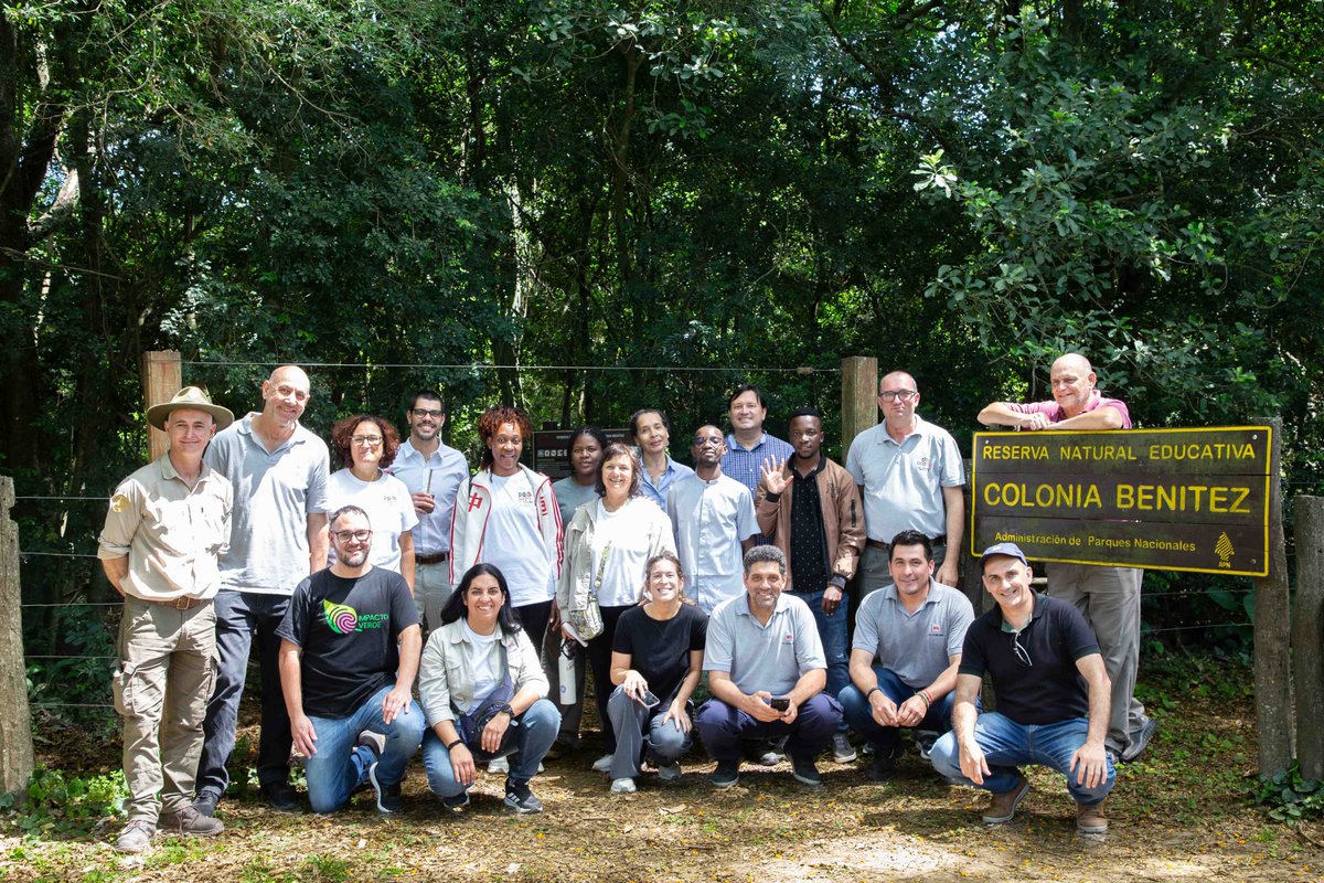 productivos apícolas en entornos similares. Este proyecto impulsa:

La transferencia de experiencias entre equipos técnicos de ambos países.

El desarrollo de innovaciones tecnológicas y organizacionales aplicadas al territorio.

La valorización de la apicultura como herramienta