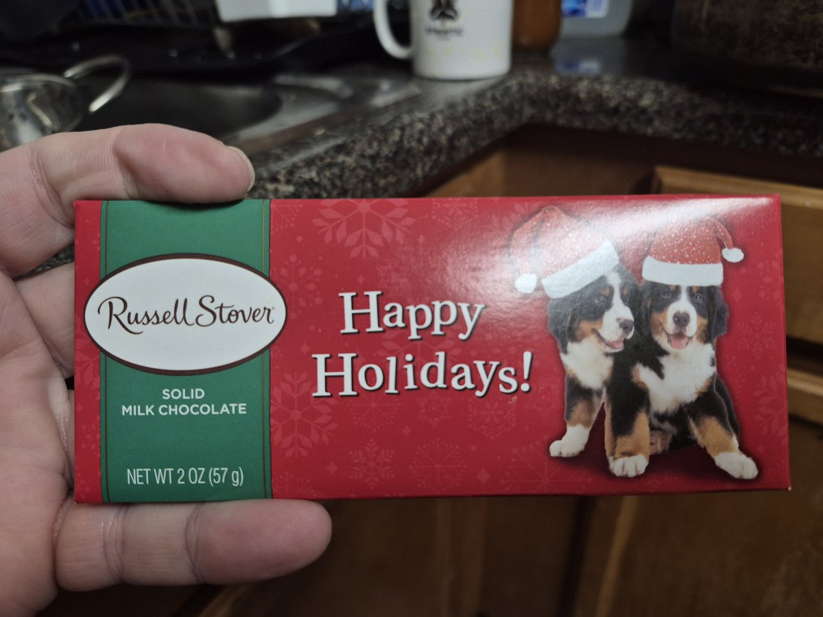 JoshCIsMe's tweet image. Almost too cute to open and eat...... almost