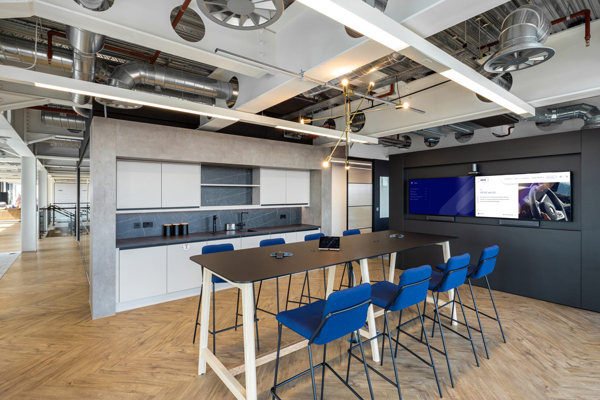 ADTWorkplace's tweet image. Collaboration is no longer a buzzword. It is a fundamental part of how modern teams operate, yet many workplaces still struggle to create environments that genuinely support it.

Our latest article explores how to design a collaborative workspace that actually works. Rather than…