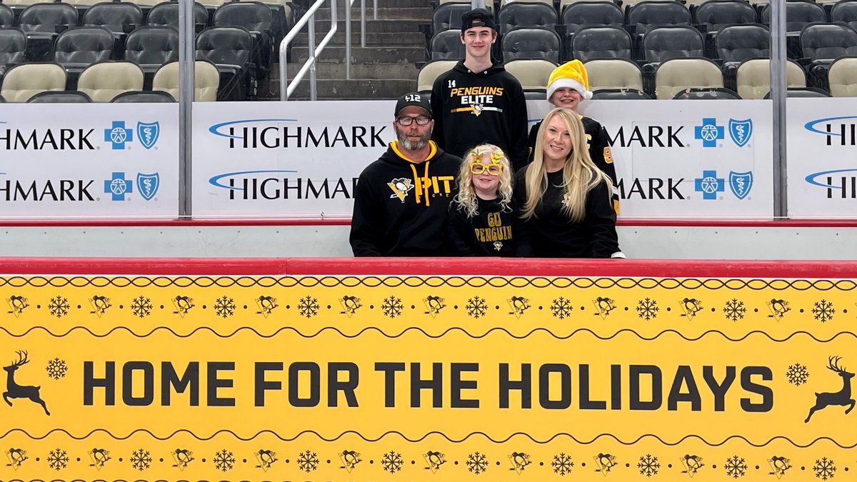 Pens Tickets tweet media