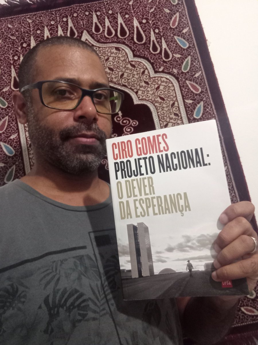 PobrePensador tweet media