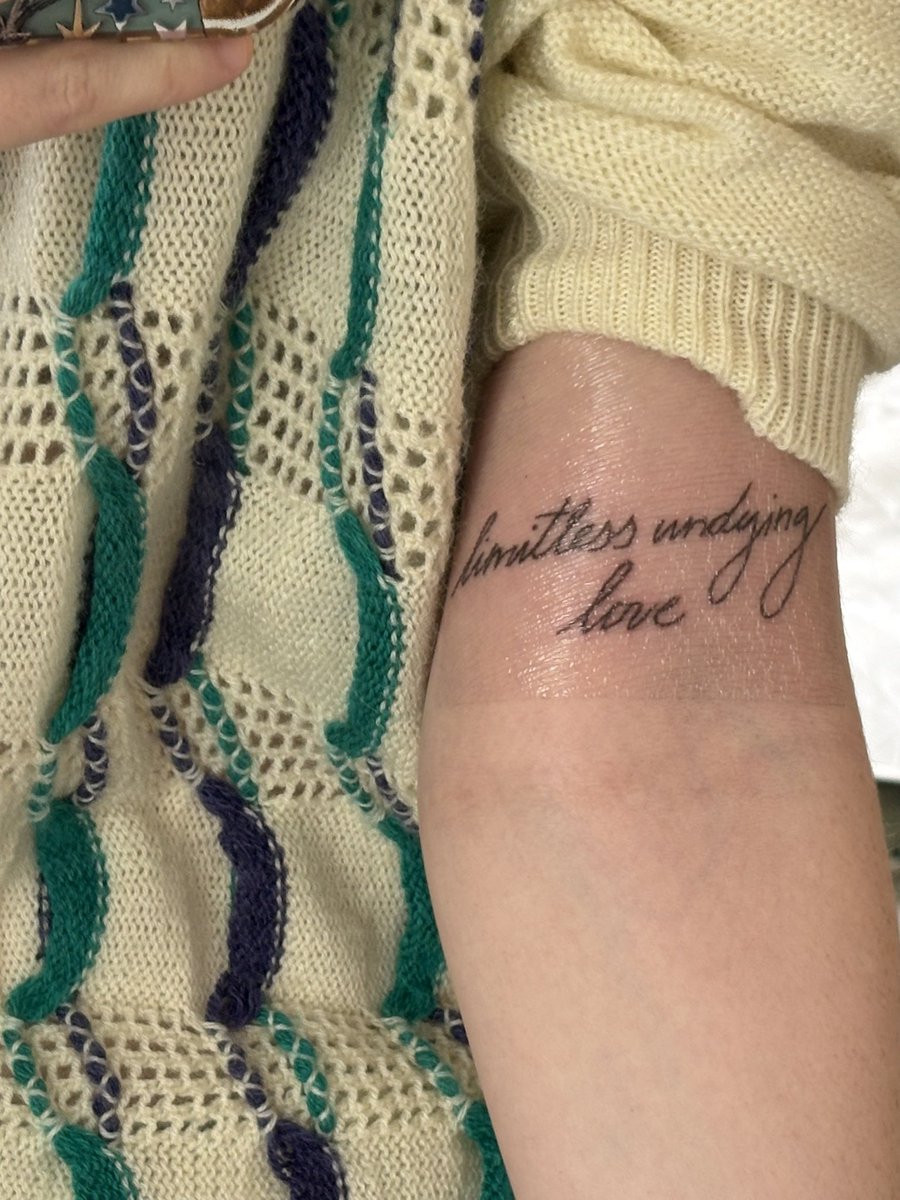bluthcmpny's tweet photo. My first tattoo done by my sister 🤍 https://t.co/cYFi6mpXhj