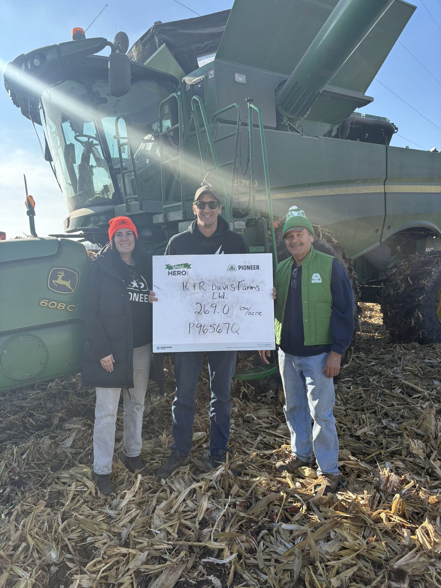 Grace Jones tweet media