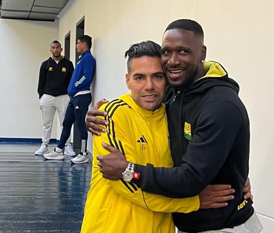 Cuando me encuentro a gente que le gustan mis memes pero son del otro equipo

Entre tiempo’ #BucaramangaXForta 0-1