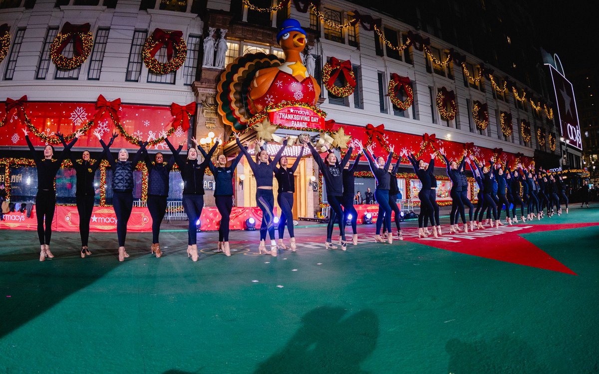 Tune in to @nbc tomorrow around 11:50AM ET to see the @Rockettes perform at  the @Macys Thanksgiving Day Parade 👯\u200d♀️❤️ #MacysParade #Rockettes100, image size:1200x750