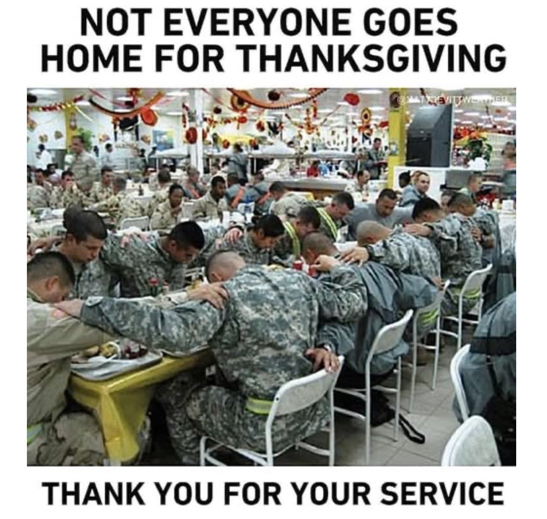 Tinawa39572's tweet image. I’m sure they all loved you there! God bless our troops 🙏❤️