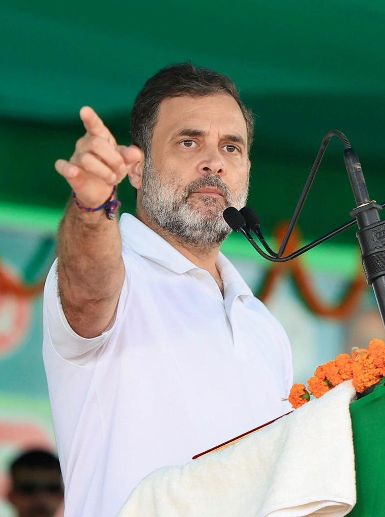 RavinderKapur2's tweet image. BIG BREAKING 🚨 

Congress Party is firm on exposing
 Vote Chori 🔥 🎯 💥

The Congress party has collected 50 million signatures from across the country against alleged Vote Chori 

The Congress is preparing to hold a large rally on December 14th to submit these 50 million…