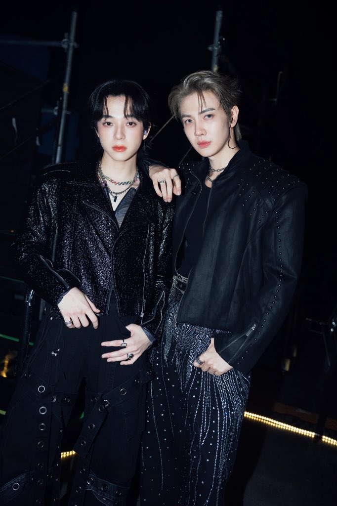 Bunterngonline's tweet image. เริ่ดเลยล่ะ! “แม็กกี้–บาส” เปิดบ้านจัดแฟนมีต เสิร์ฟฉ่ำทั้งฮอลล์อบอุ่นทั้งใจ
ในงาน MaxkyBas ‘My Home Your Home’ 1st Fan Meeting
 
Mchoice และ Studio Wabi Sabiเปิดประตูบ้านเป็นครั้งแรกที่ประเทศไทย ต้อนรับชาวด้อม 6CODE (ซิกซ์โค้ด : ชื่อแฟนคลับ)…