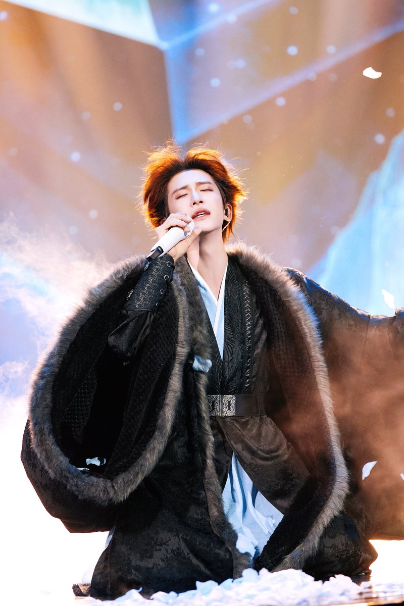 edae8's tweet image. 早安✨おはようございます✨

cr.logo
#刘宇 #LiuYu #INTO1