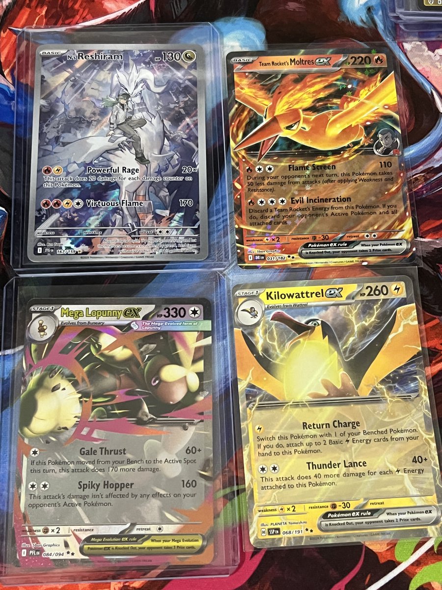 NickTrills's tweet image. Giveaway ⭐️
I’m thankful for everyone I met in the Poke Comm yall been showing so much love so let me give a little back.
All you gotta do is tag one friend you met thru this comm that you’re thankful for to be entered for this lot!
Winner drawn 11/27 10pm EST