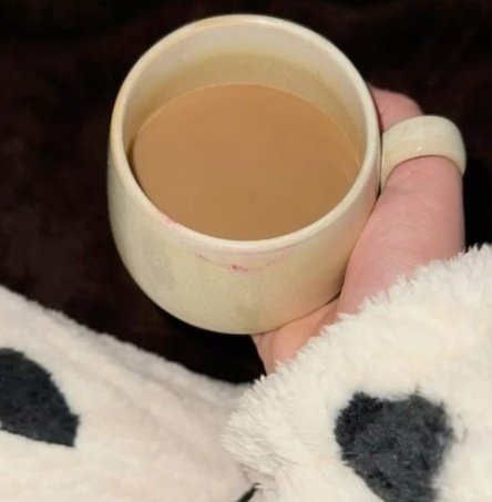 #GoodMorningEveryone 

बड़ी बड़ी बाते करने से कुछ नही होता,
कुछ काम भी अच्छे करने पड़ते हैं....