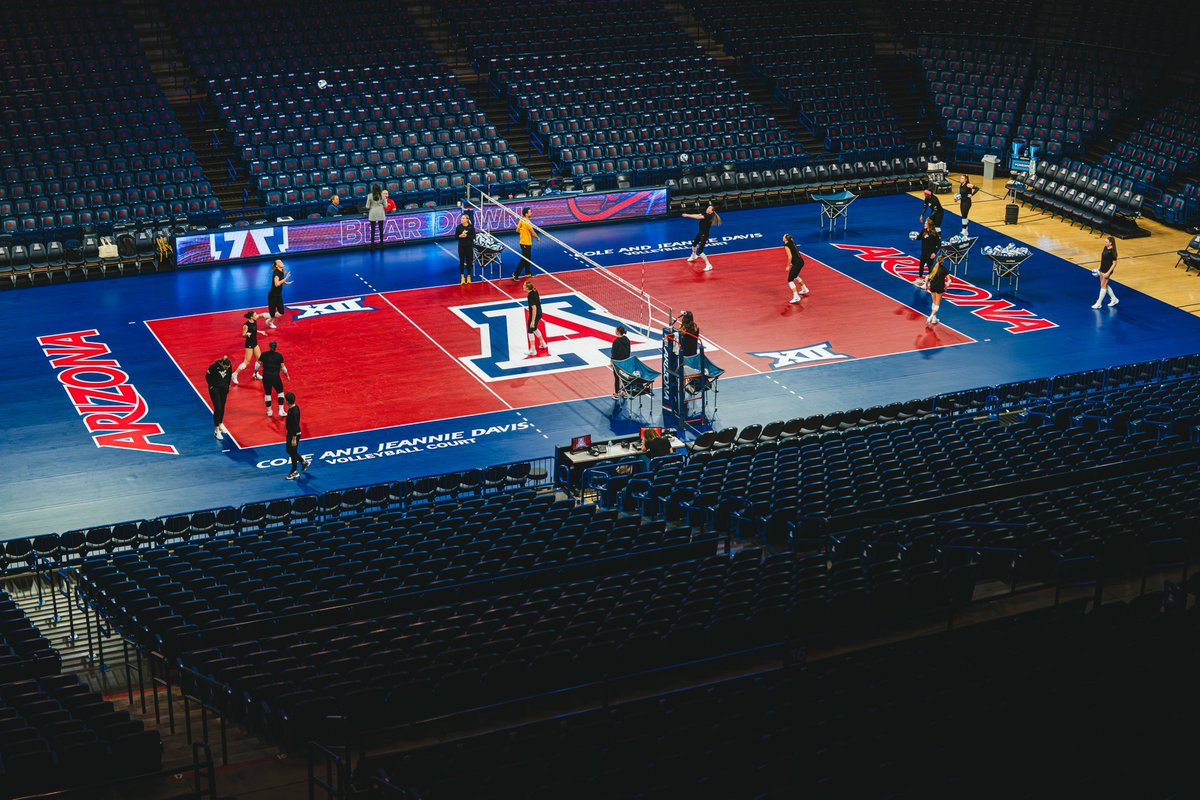 WVUVolleyball's tweet photo. Game mode loading… ⚡️🏐

#HailWV https://t.co/kOQynT4hXI