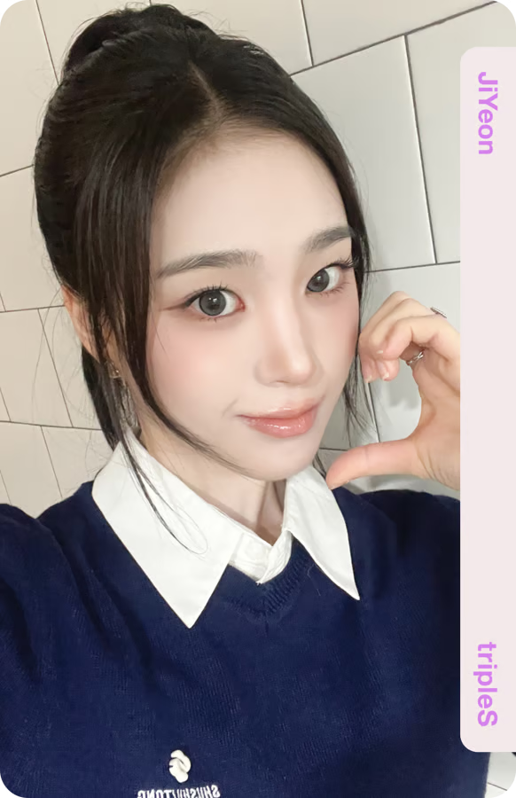 #tripleS_msnz Binary02 302A
&lt;Beyond Beauty&gt; moon ver. 앨범 오브젝트🌙

#설린 #지연