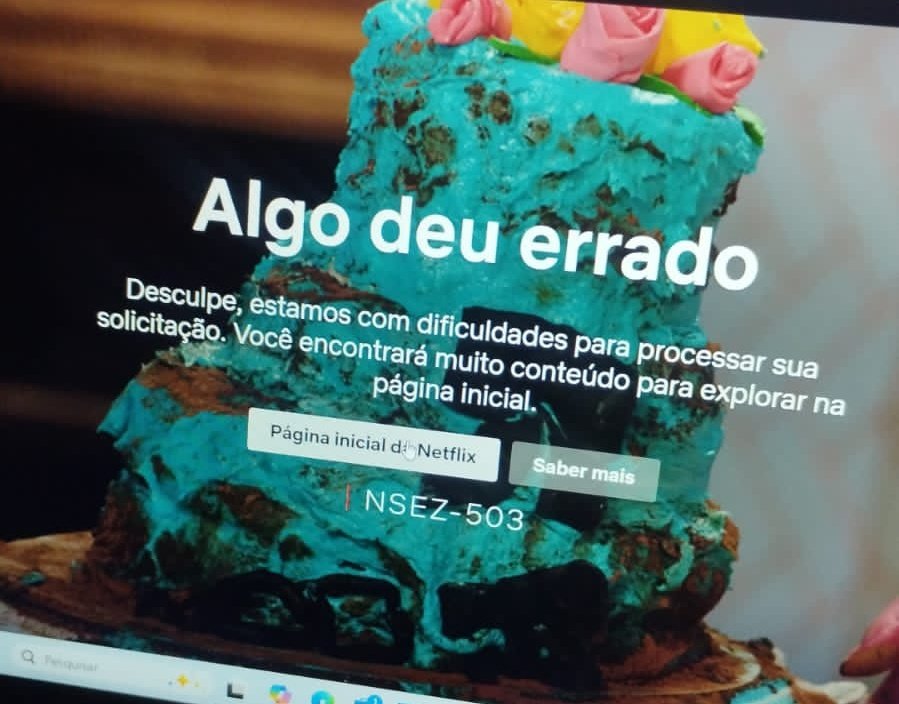 A NETFLIX CAIU????  KKKKKKK #StrangerThings5