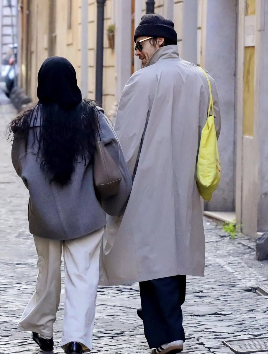 📸 | Harry y Zoë Kravitz recientemente por Italia