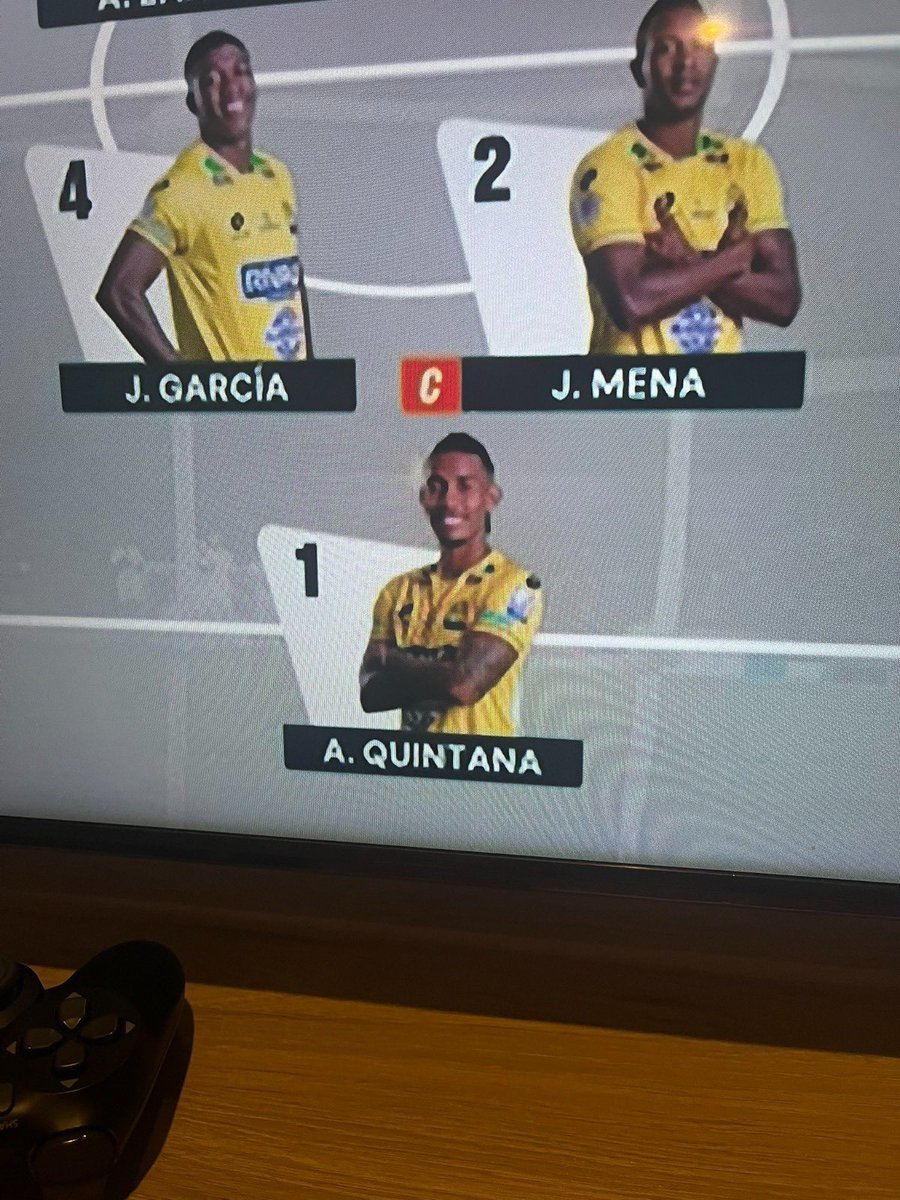 SE SALVARON

ATAJADÓN de Aldair

75’ #BucaramangaXForta 1-1