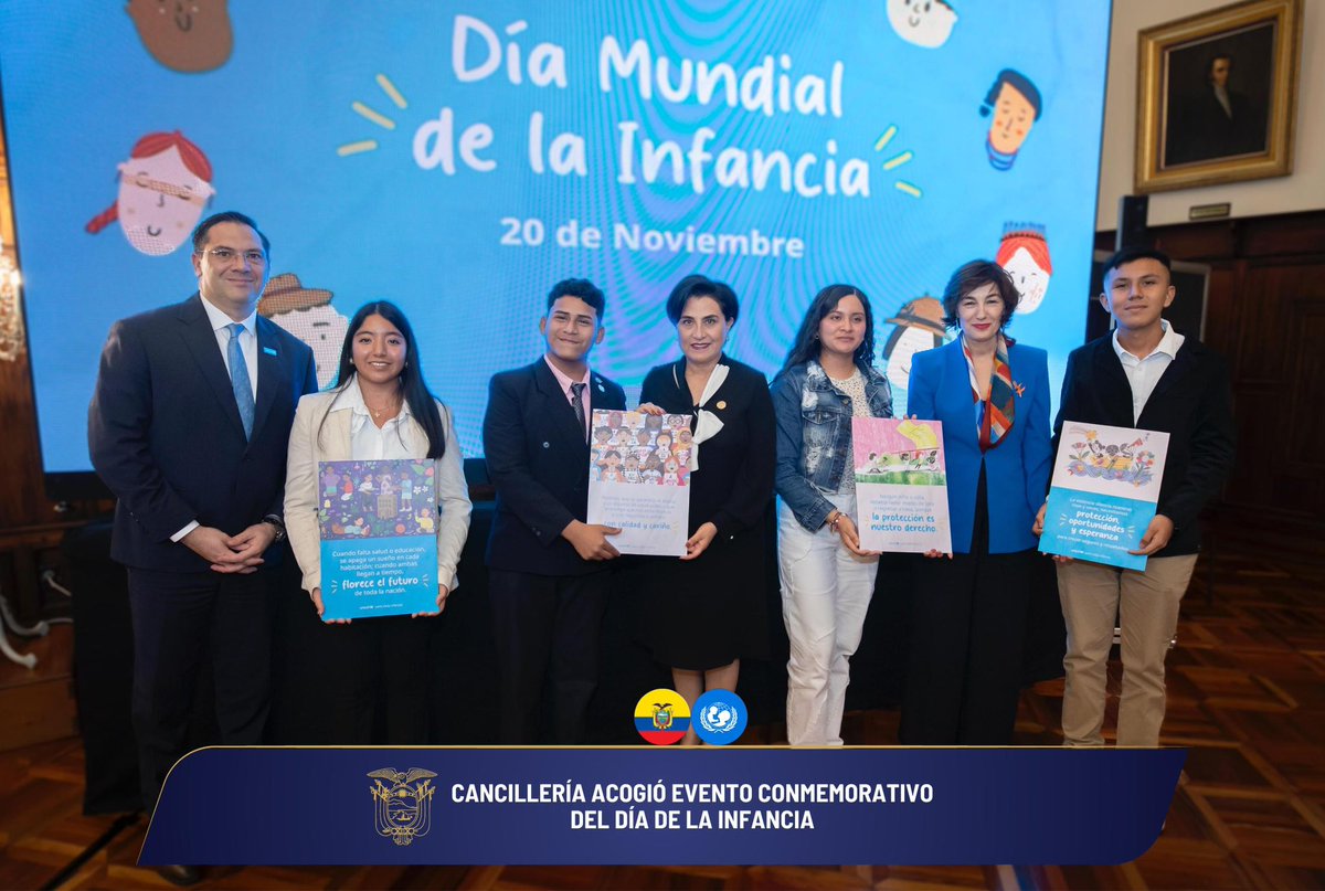Hoy se realizó el evento conmemorativo del Día de la Infancia, que contó con la participación de la canciller <a href="/gabisommerfeld/">Gabriela Sommerfeld</a>, la coordinadora residente del Sistema de las Naciones Unidas en 🇪🇨 y el representante de UNICEF en 🇪🇨